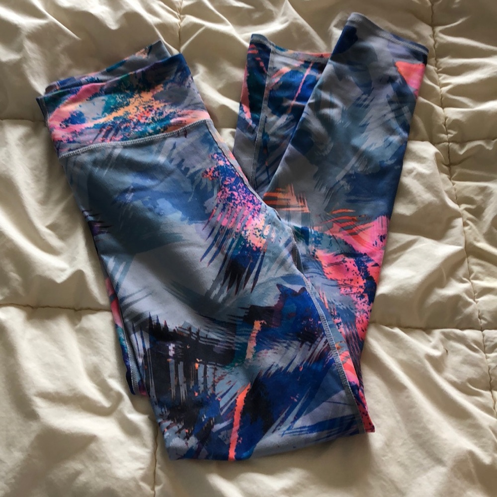 Fabletics leggings - Hawaiian print